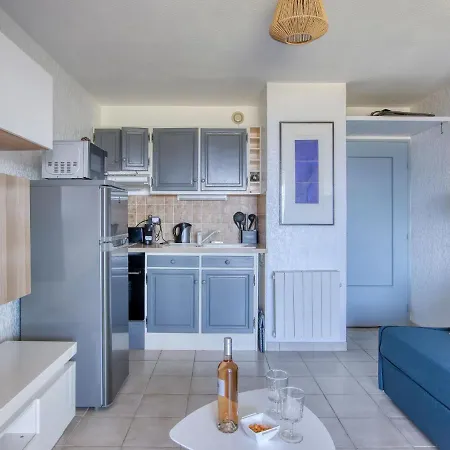 Les Marines D'aryana-4 By Interhome *