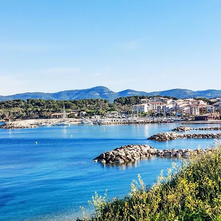 Les Marines D'aryana-4 By Interhome